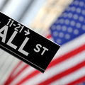 Wall Street nerwowo zareagowała na obniżenie ratingu USA. Indeksy w dół
