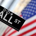 Wall Street nerwowo zareagowała na obniżenie ratingu USA. Indeksy w dół