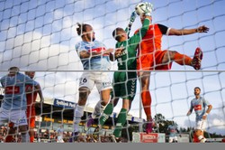 Lotto Ekstraklasa: Dąbrowski podpisał trzyletni kontrakt z Legią