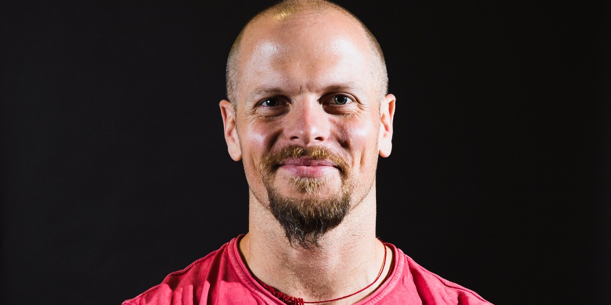 After interviewing hundreds of impressive people, Tim Ferriss realized the happiest among them had the same thing in common