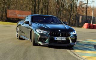 Zobacz test BMW M8 Competition