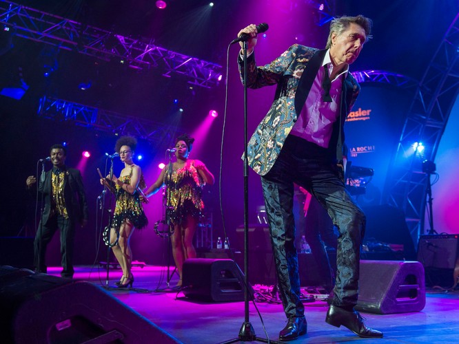 Bryan Ferry podczas występu na Baloise Session w szwajcarskim Basel