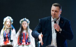 Religia dla trzylatków w przedszkolach? Czarnek odpowiada