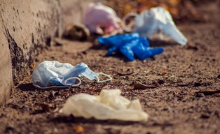 WHO: Pocovidowe odpady medyczne to ryzyko dla zdrowia i środowiska