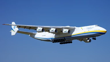 W utajnionym miejscu powstaje nowy największy samolot świata Mrija