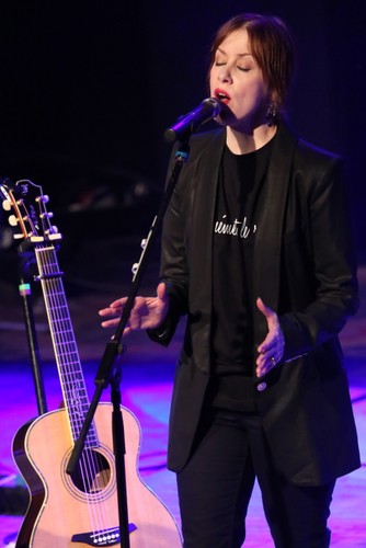 Suzanne Vega w warszawskim klubie Stodoła