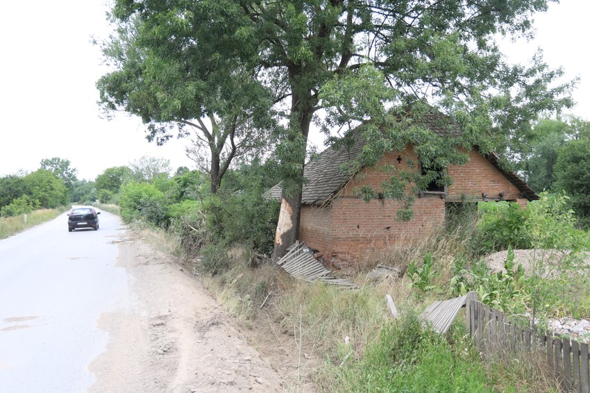 Ceroviti potok, Mali Crljani, autobus sletio s puta