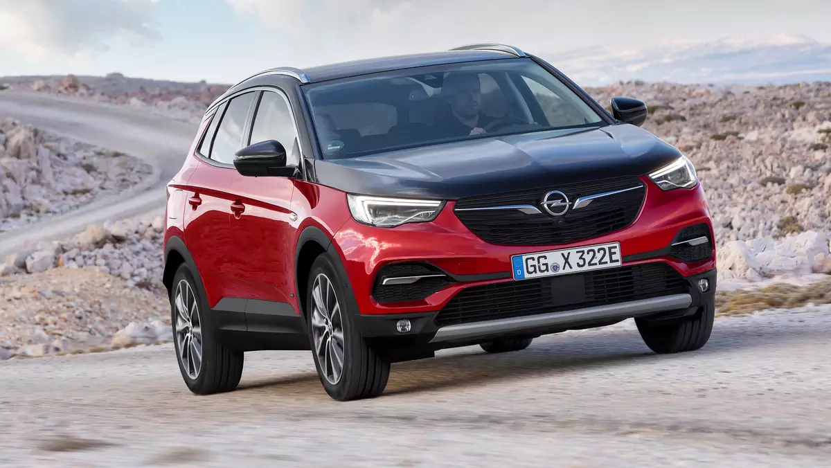 Opel Grandland X Hybrid4