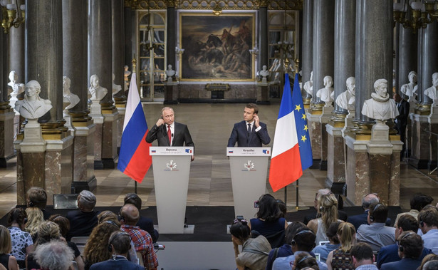 Emmanuel Macron i Władimir Putin