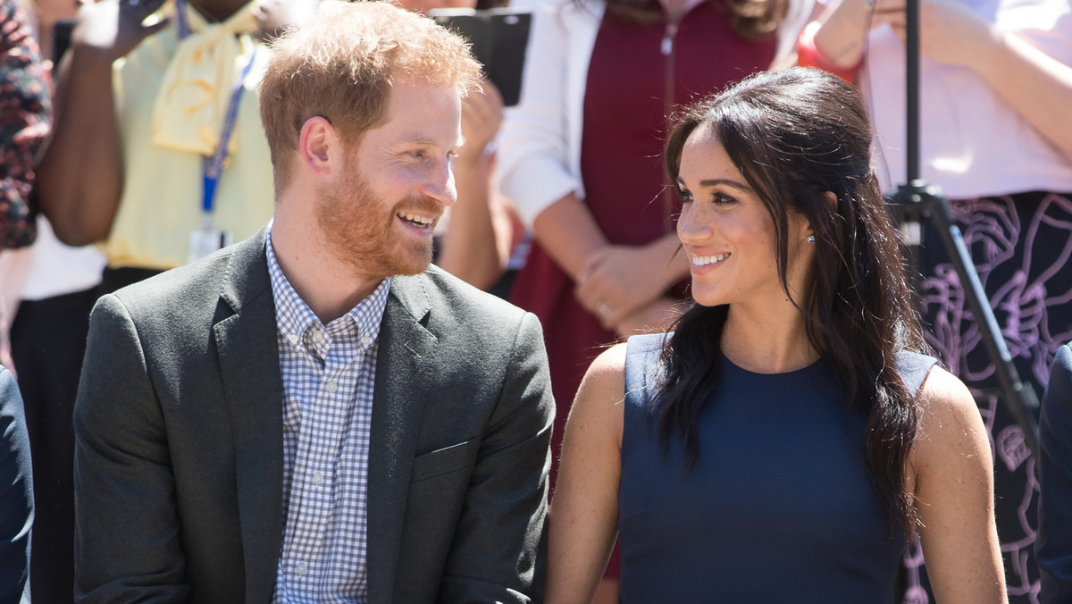 Powstała zbiórka pieniędzy w sieci dla Meghan i Harry'ego. Zebrana kwota jest zaskakująca