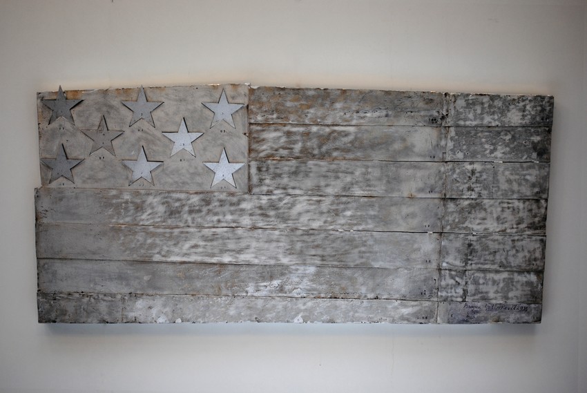 Vladan Ljubinković, Bez naziva, 2015. aluminijum, 52,5x71,5x5,5cm