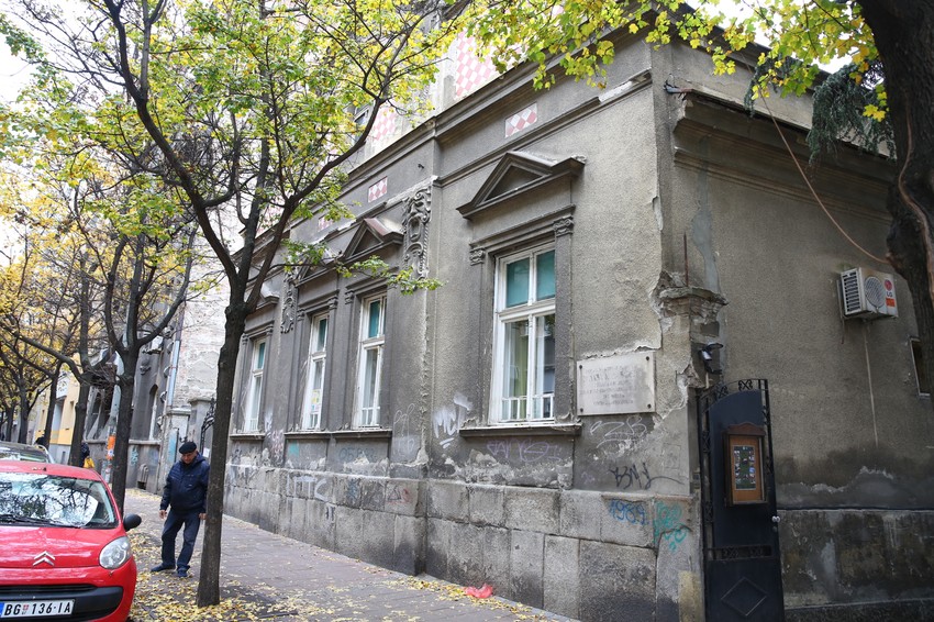 Hilandarska 7, dom Laze Lazarevića