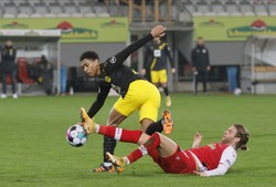 Borussia coraz bardziej odstaje od czołówki. Schalke dryfuje w kierunku drugiej ligi