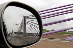 Nowy skandal na autostradzie A1. Uwaga na… wysokie napięcie