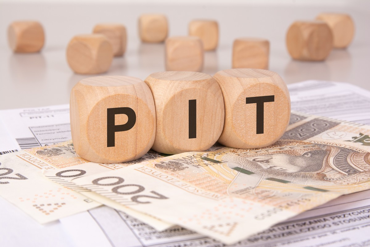 Zwroty z PIT. Miliardy złotych trafiły na konta Polaków