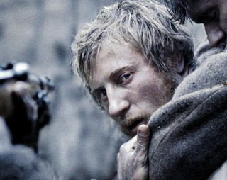 'We mgle' - recenzja