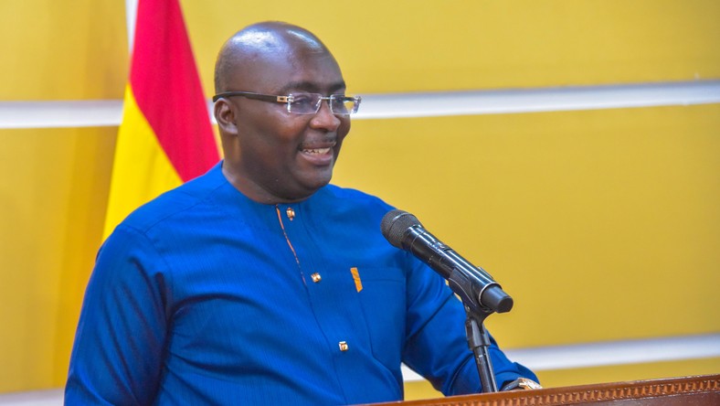 Bawumia launches online schorlarship application system 