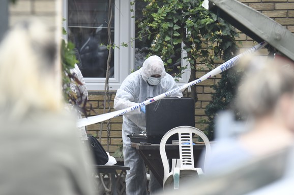 "POSVETILA JOJ ŽIVOT I ONA JU JE NA KRAJU UBILA" Tanja iz Beograda NA SPAVANJU usmrtila majku, pa krvava šetala kroz selo: Meštanima rekla JEZIVU REČENICU