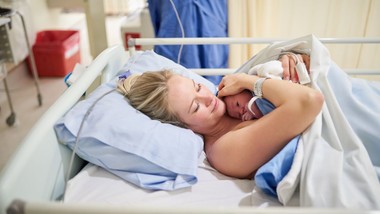 urlop macierzyński w 2026 r.: zasady, wymiar i zmiany