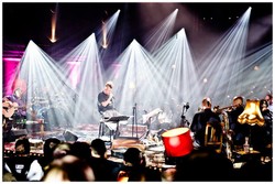 Kult znów rusza w trasę bez prądu