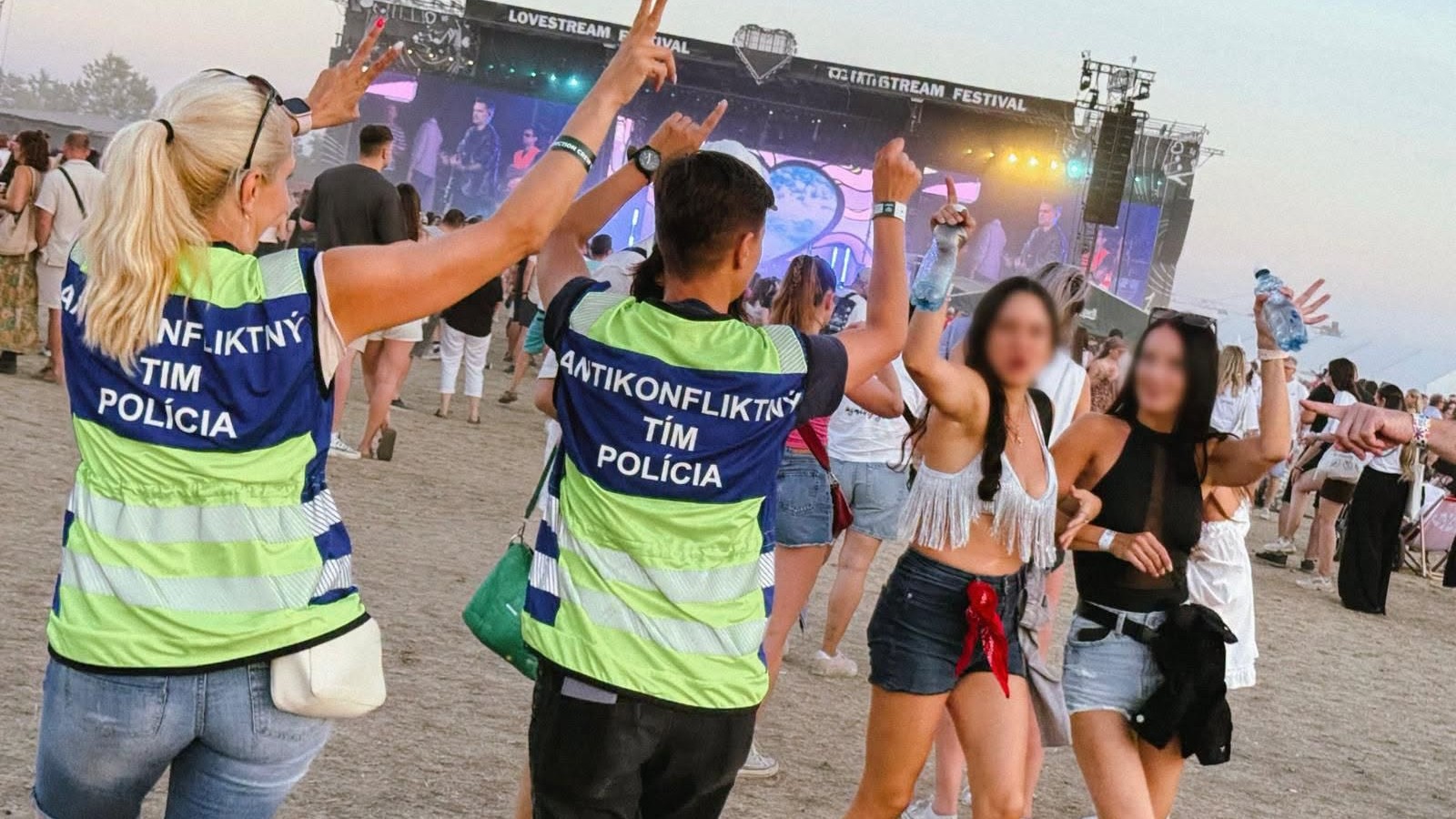 Polícia hodnotí Lovestream ako pokojný. 