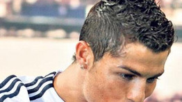 24,5 milliárdot kaszál a Real Ronaldo mezével