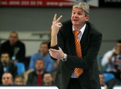 Trener polskich koszykarzy powołał siedemnastu zawodników