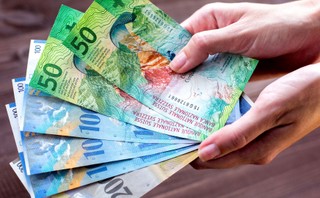 Dobra wiadomość dla frankowiczów. Wyrok TSUE wzmacnia pozycję konsumentów w sporach z bankami