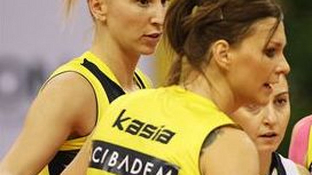 Katarzyna Skowrońska-Dolata od nowego sezonu będzie grała w lidze chińskiej. Po zdobyciu mistrzostwa Turcji z Fenerbahce Stambuł polska siatkarka przyjęła ofertę jednego z najmocniejszych chińskich klubów - Evergrande Kanton.