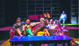 Wakar: „Po »Burzy« Szekspira” zbyt ostentacyjnie gra kliszami