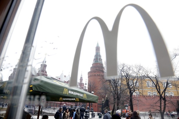 Rosyjskie media: Zamknięcie 4 lokali McDonald's to zemsta na USA