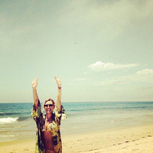 Hilary Duff prosto z gorącej plaży