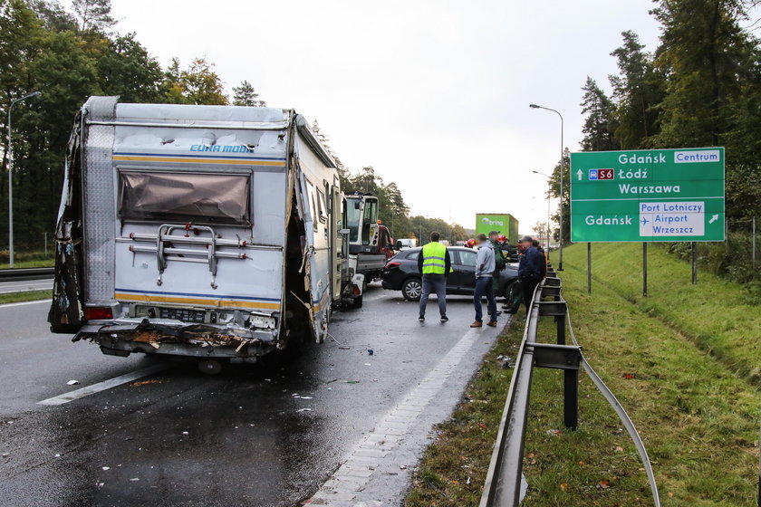 Karambol na obwodnicy Trójmiasta. Zderzyło się 7 pojazdów