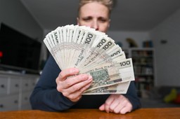 Dodatkowe 2 tys. zł do zasiłku pogrzebowego. Bez kryterium dochodowego [NOWE ZASADY]