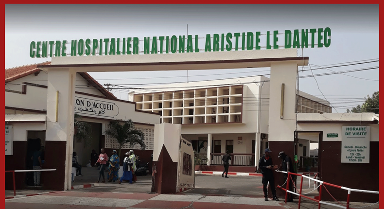 La devanture de l'Hôpital Aristide Le Dantec de Dakar