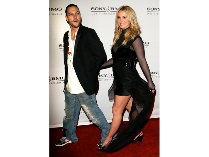 Britney Spears urodziła dwóch synów Kevinowi Federline'owi.