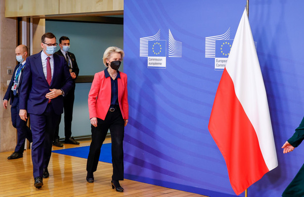 Ursula von der Leyen i Mateusz Morawiecki