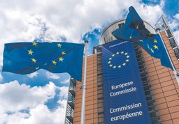 Pół roku na przekonanie KE, że Polska wypełnia warunki podstawowe. Bez tego nie dostaniemy 76 mld euro