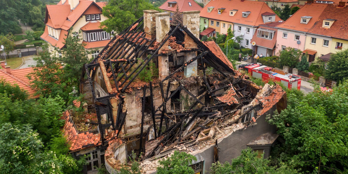 Katastrofa budowlana w Świebodzicach.