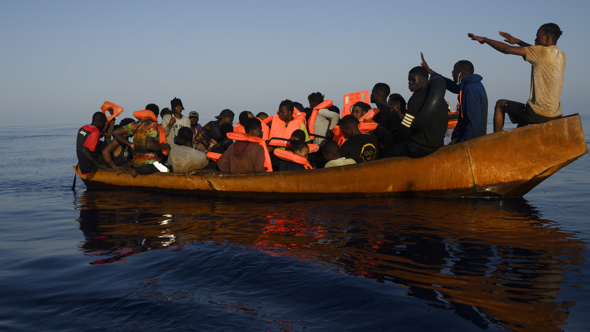 31 migrantów zaginęło po katastrofie statku u wybrzeży włoskiej Lampedusy