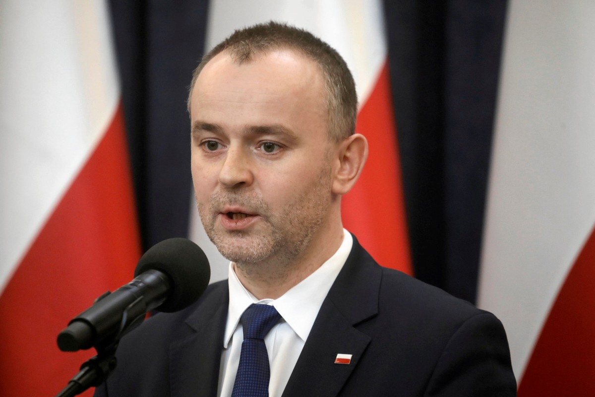 Wybory mamy przypomnę - 10 maja, natomiast tutaj nie ma żadnych takich okoliczności, ani żadnych podstaw prawnych, żeby mówić o jakiejkolwiek zmianie terminu wyborów - powiedział Paweł Mucha
