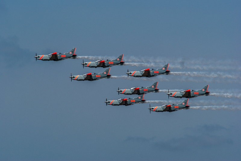 Orliki na pokazach Air Show w Radomiu