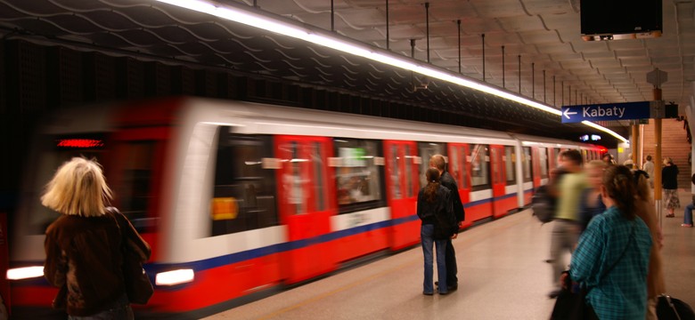 Warszawa: Druga linia metra gotowa, ale jeszcze bez pasażerów