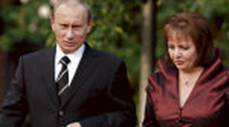 Milliárdos felesége tartja el Putyint