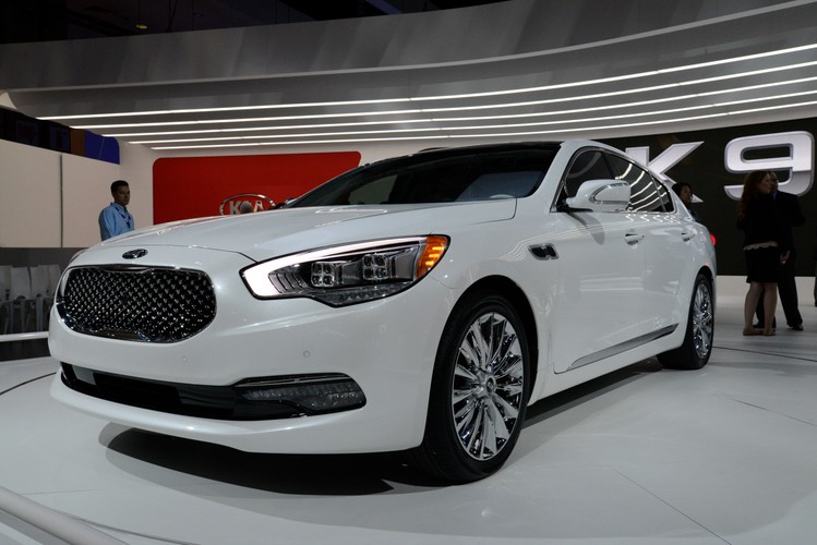 Kia K900