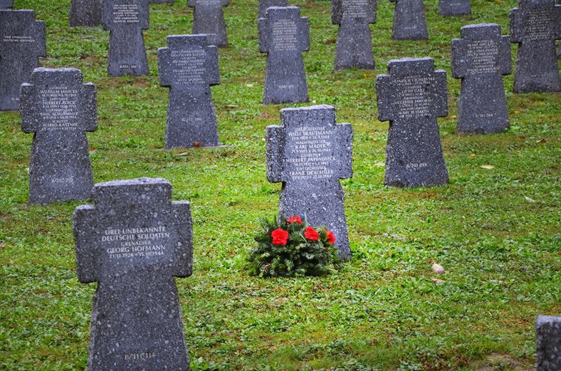 Cmentarz poległych w czasie operacji dukielsko-preszowskiej 