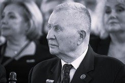 Nie żyje Longin Pastusiak. Były marszałek Senatu miał 89 lat