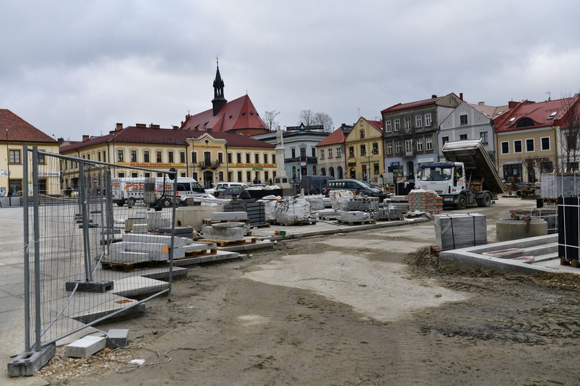 Szokujące odkrycie na rynku w Bochni: Tu palili czarownice!