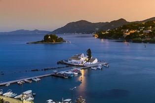 Strajk greckich marynarzy sparaliżował połączenia między wyspami