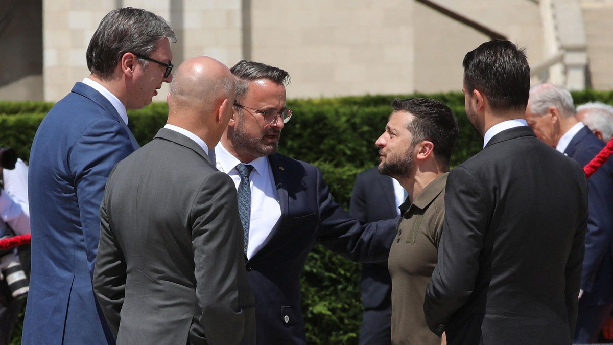 Vučić i Zelenski su se upoznali u Moldaviji u junu 2023. | Foto: REUTERS/Vladislav Culiomza